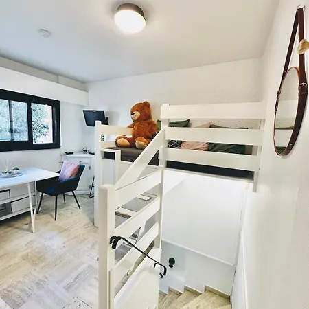 דירה Le For 3 Guests Near Train Station